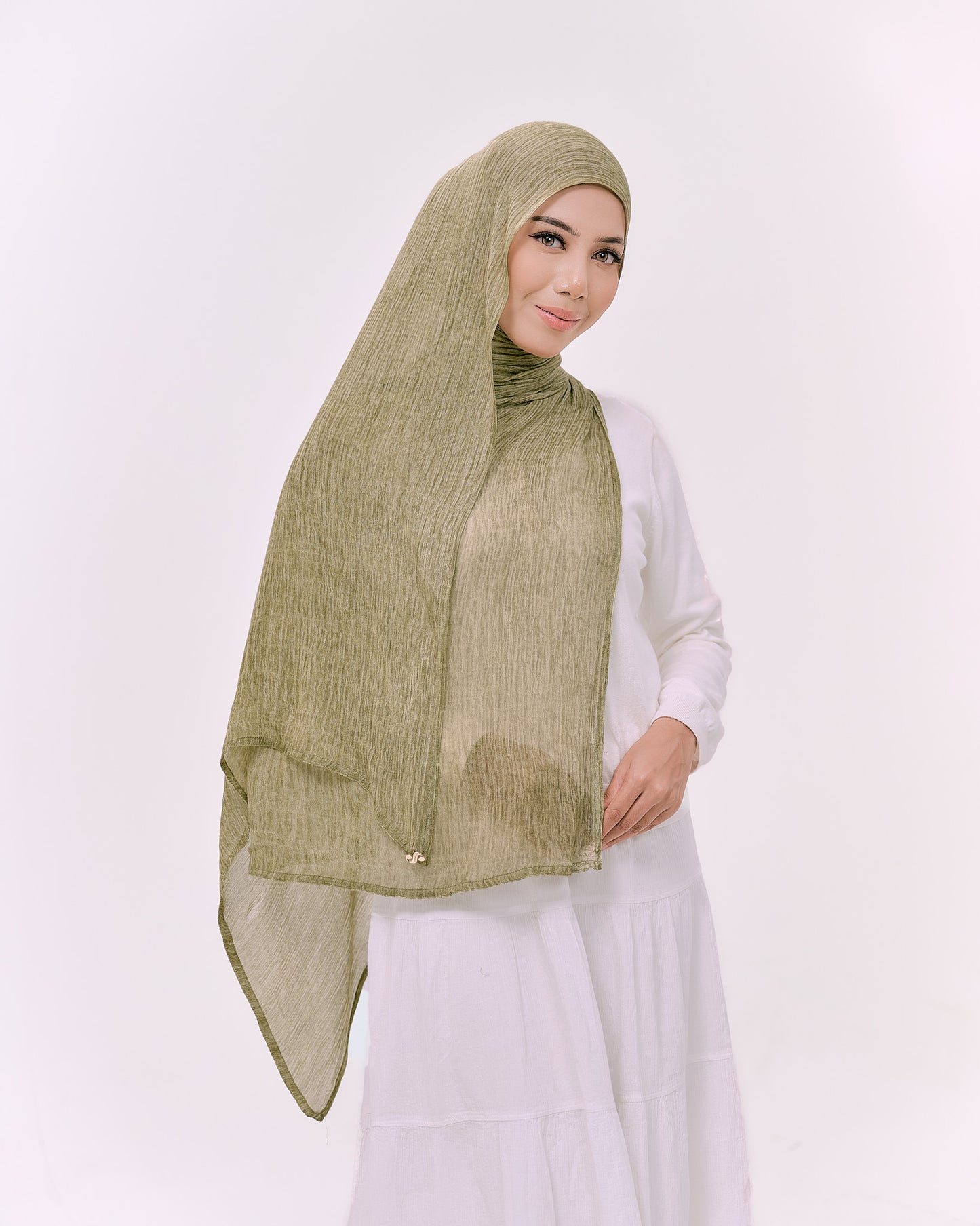DREAMY IN OLIVE