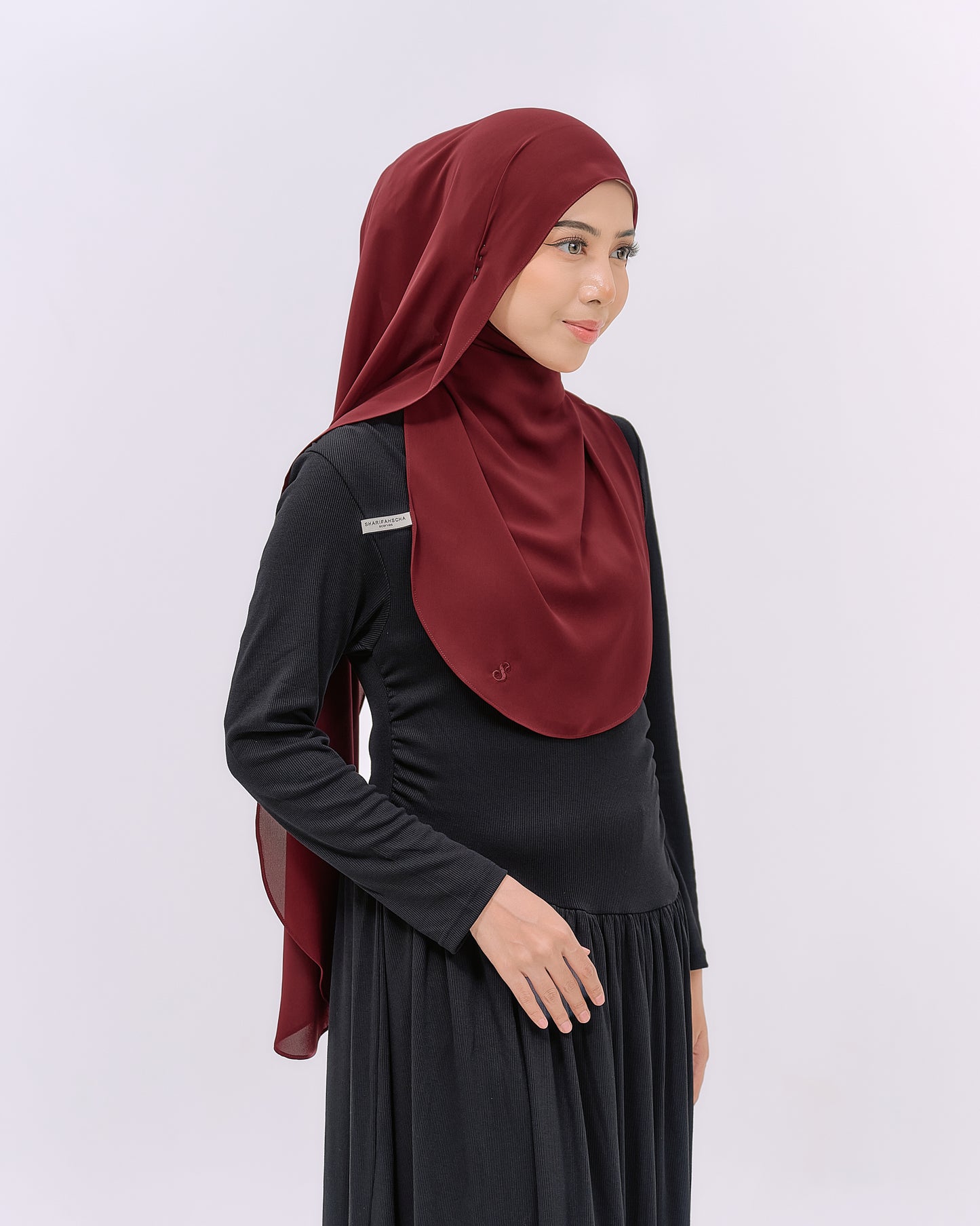 LOVA IN DARK MAROON