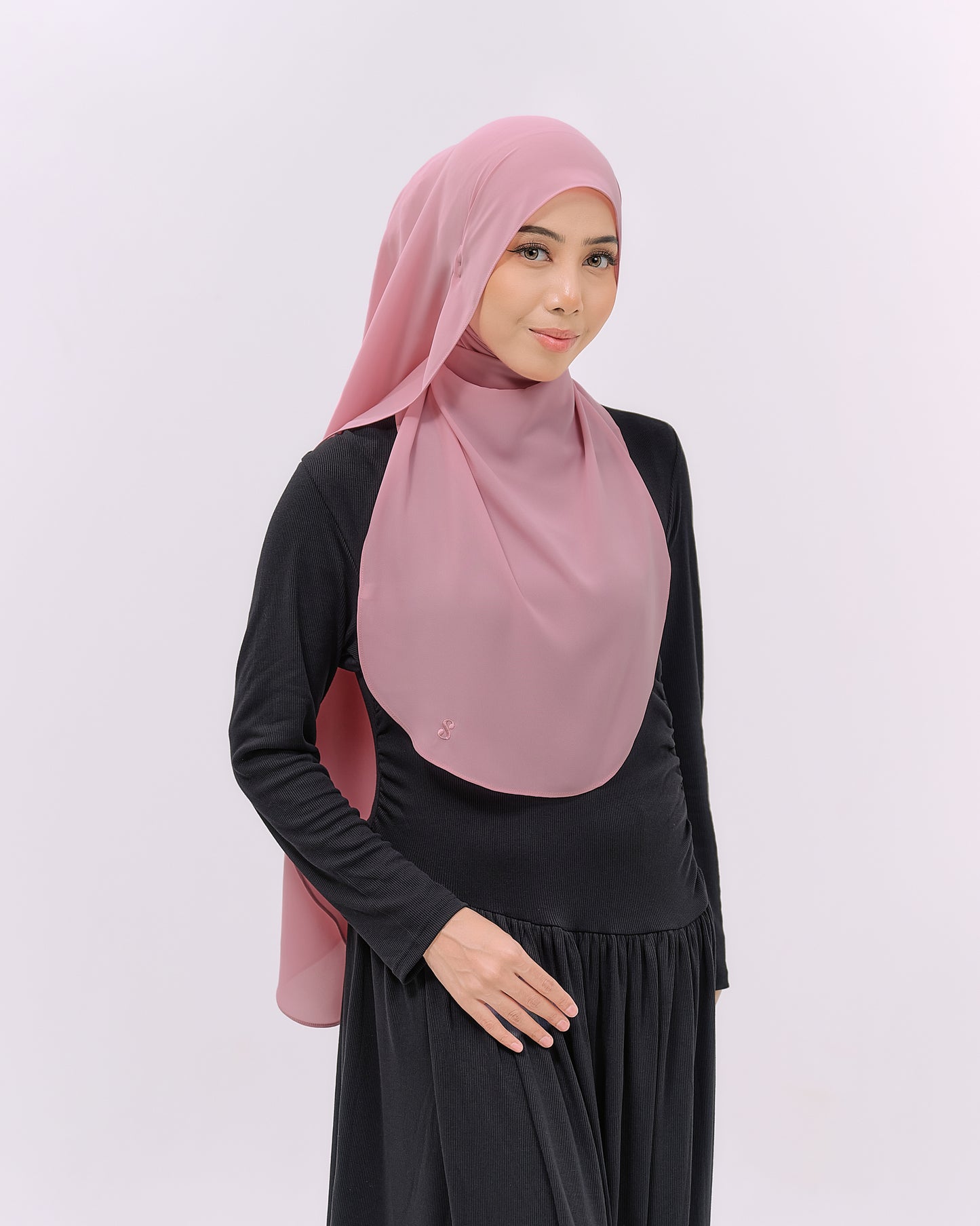 LOVA IN BABYPINK