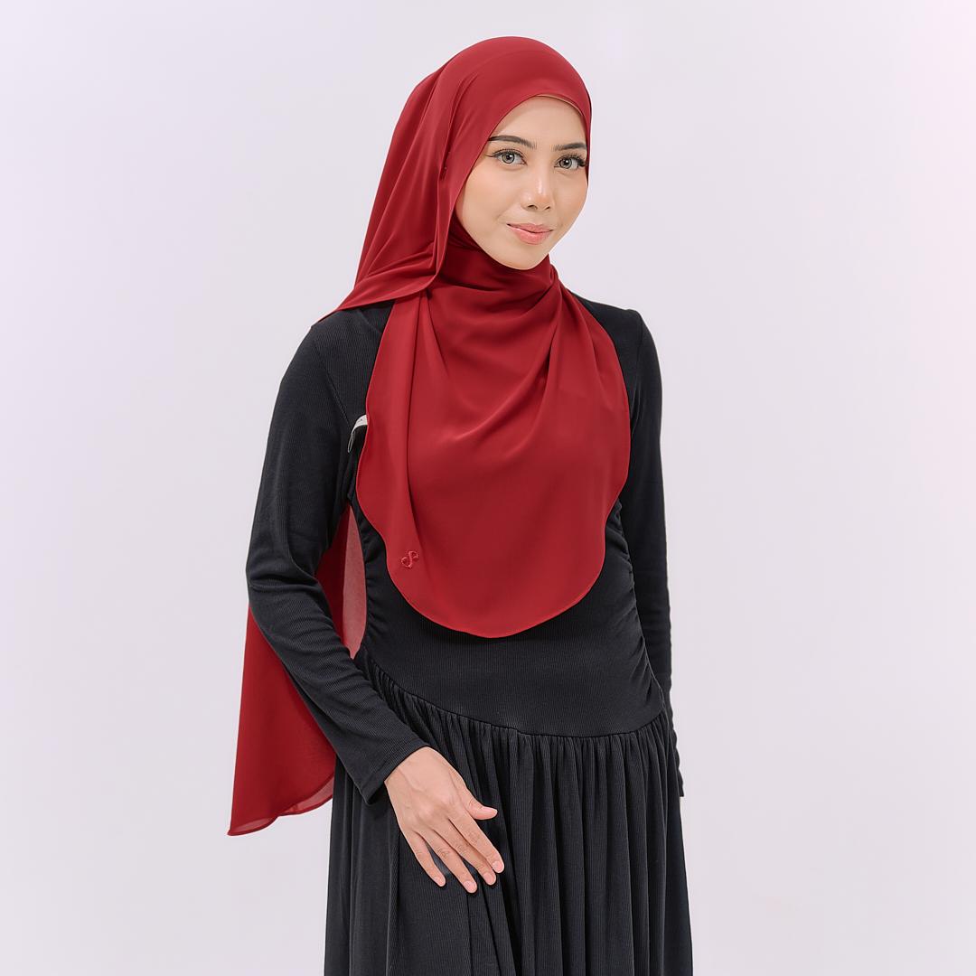 LOVA HOODIE SHAWL