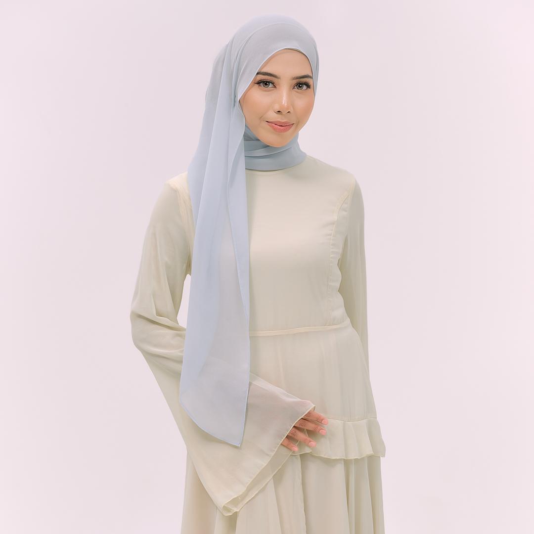 CLARA HOODIE SHAWL