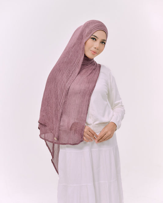 DREAMY IN MAUVE