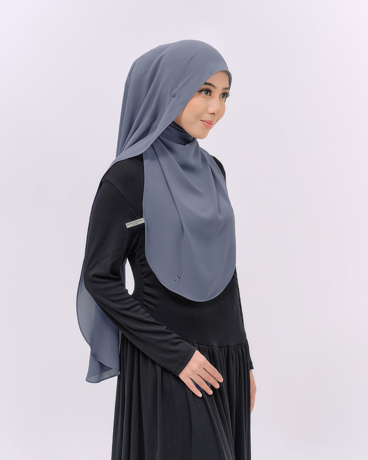 LOVA IN DUSTY BLUE