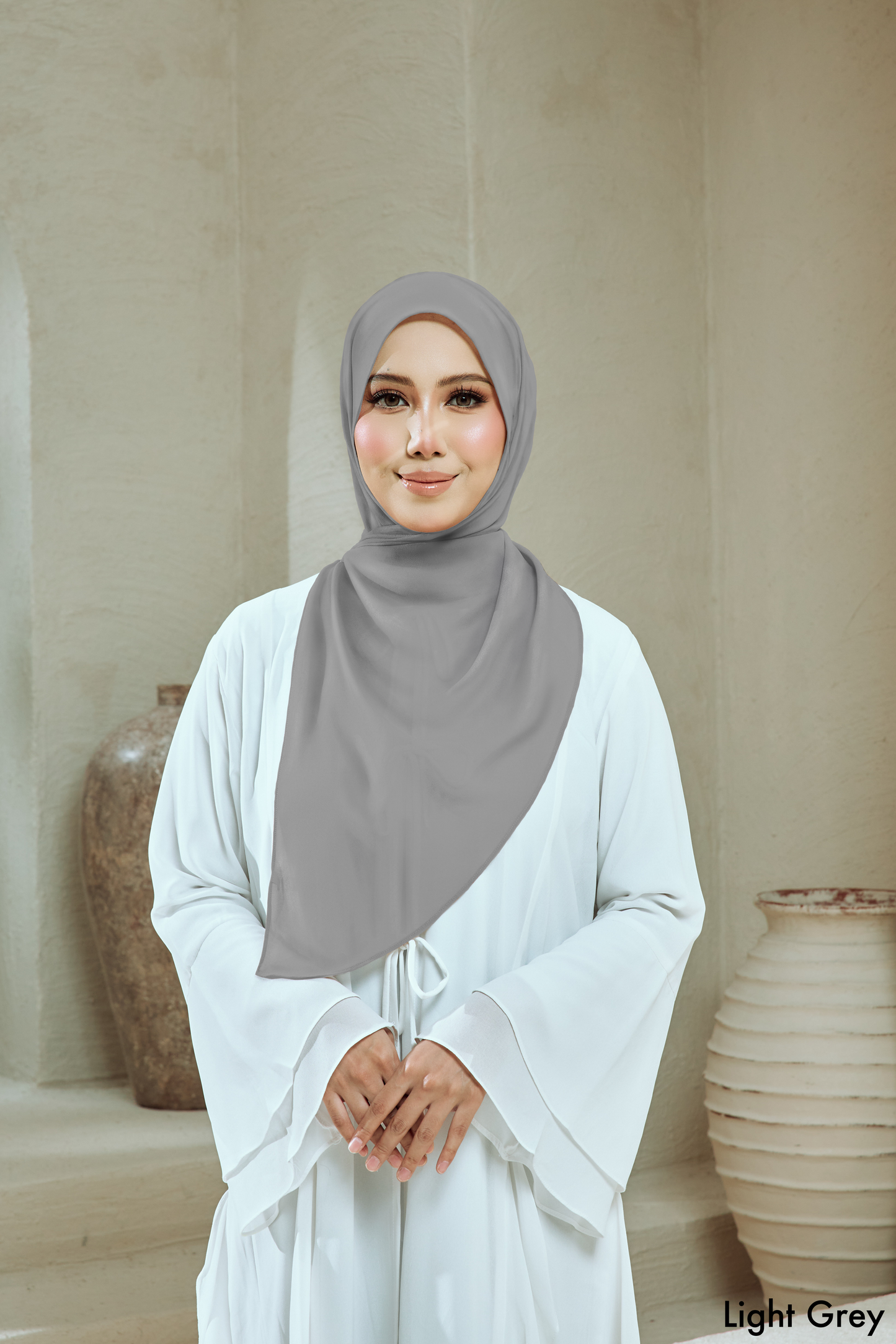 CLARA IN LIGHT GREY