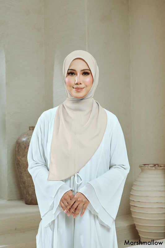 CLARA IN MARSHMALLOW