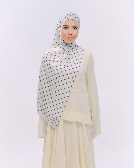POLKASHAWL IN WHITE