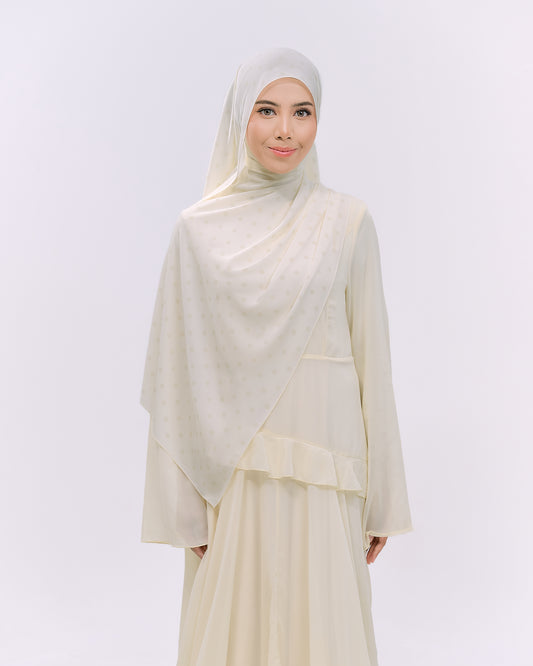 POLKASHAWL IN CREAM