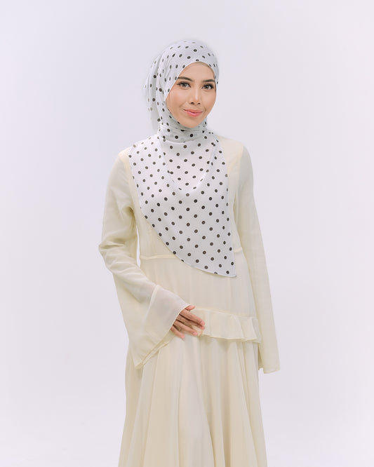 HOODIEDOTS IN WHITE