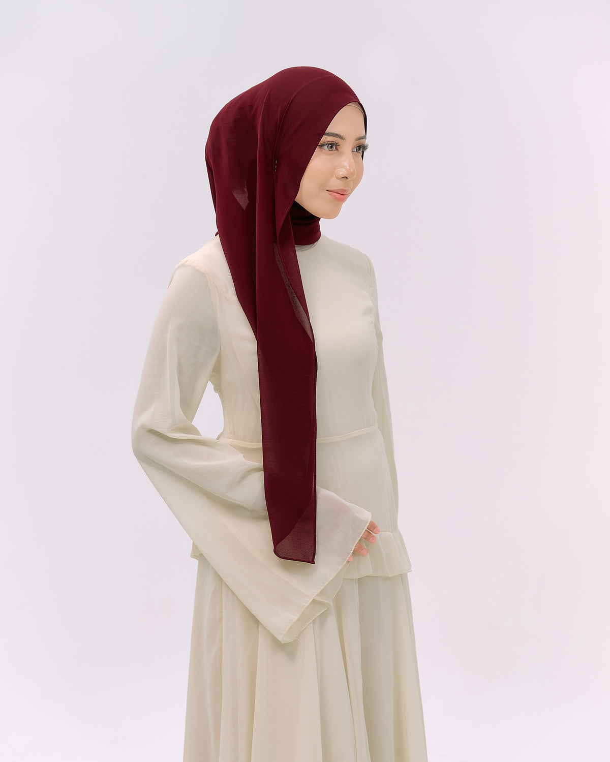 CLARA IN DARK MAROON