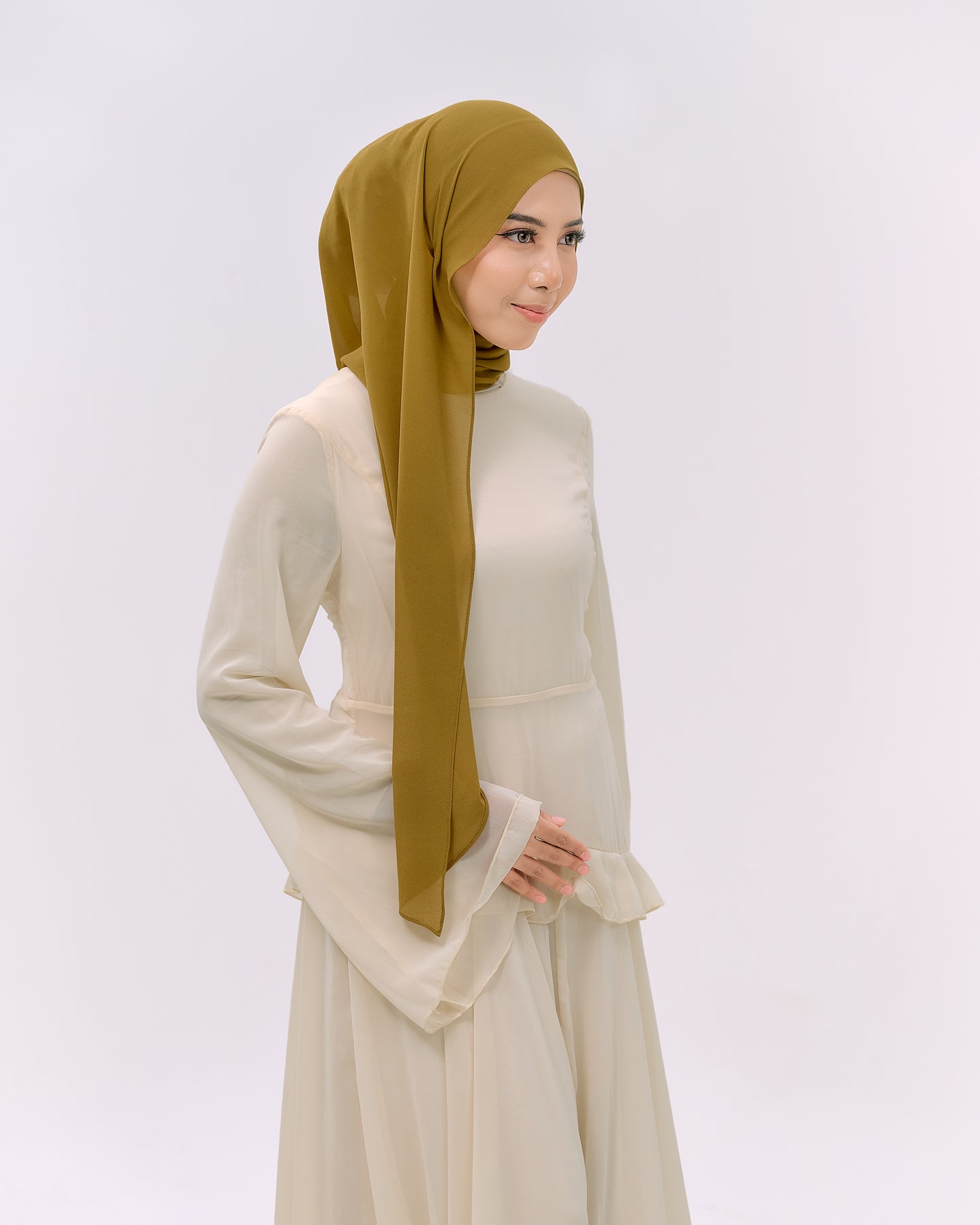 CLARA IN GOLDENOLIVE