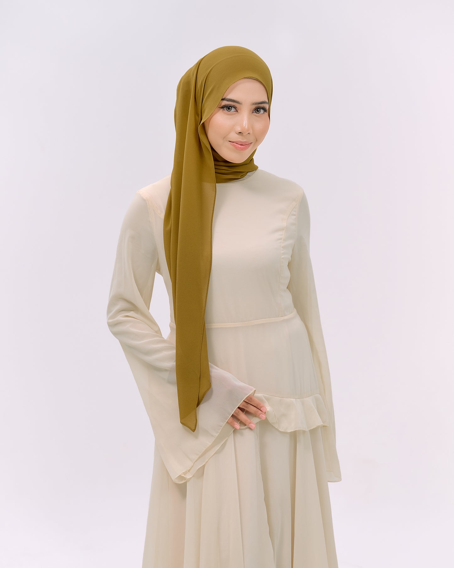 CLARA IN GOLDENOLIVE