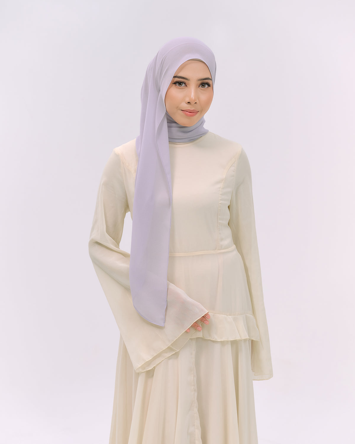 CLARA IN LIGHT GREY