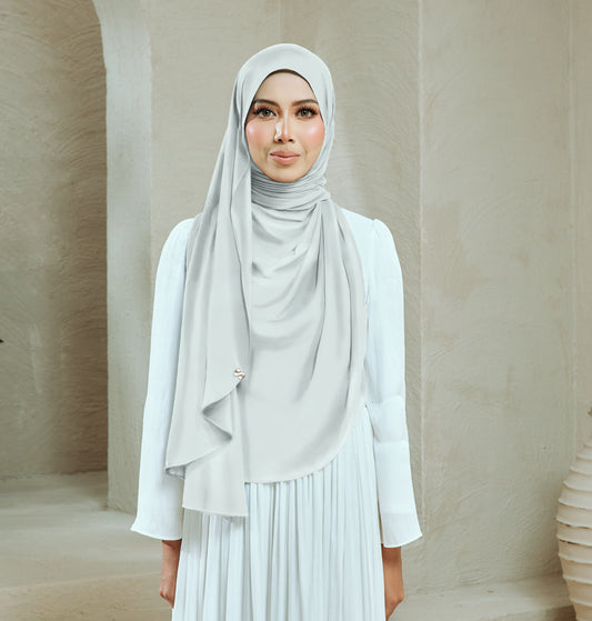 NONA IN OFFWHITE