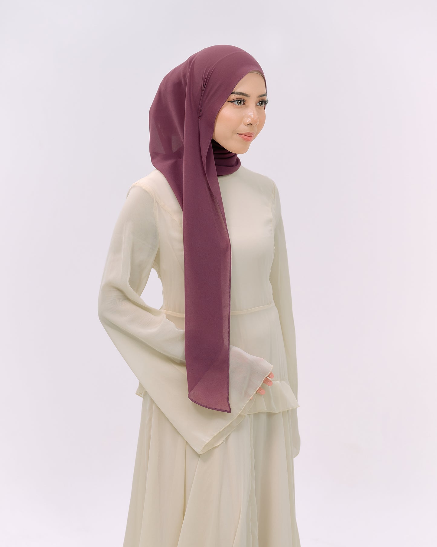 CLARA IN PURPLEMAUVE