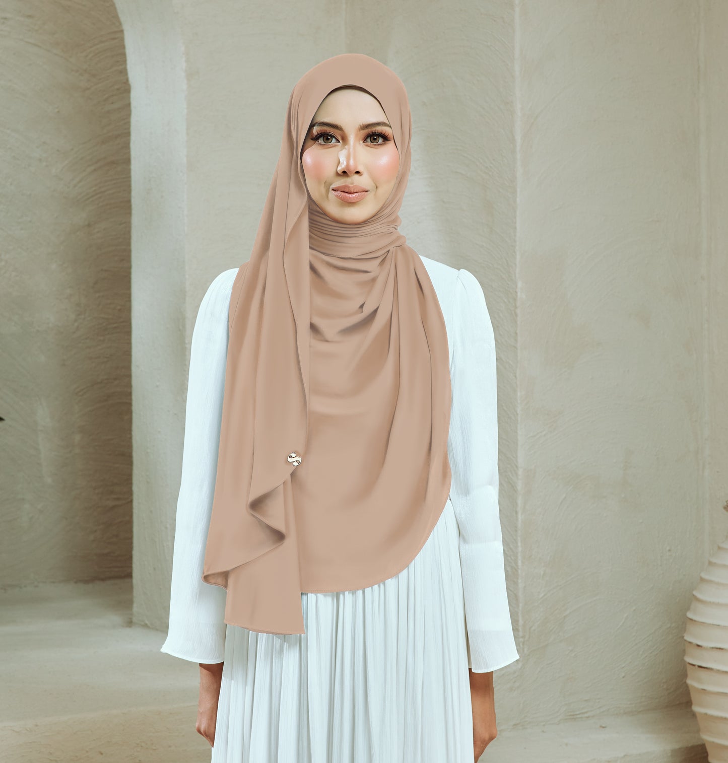 NONA IN SAND BEIGE