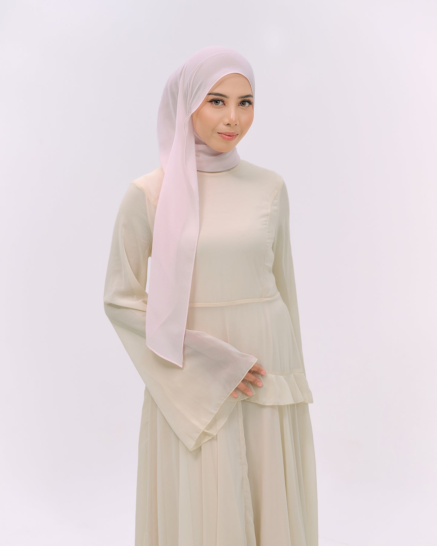 CLARA IN WHITE PINK