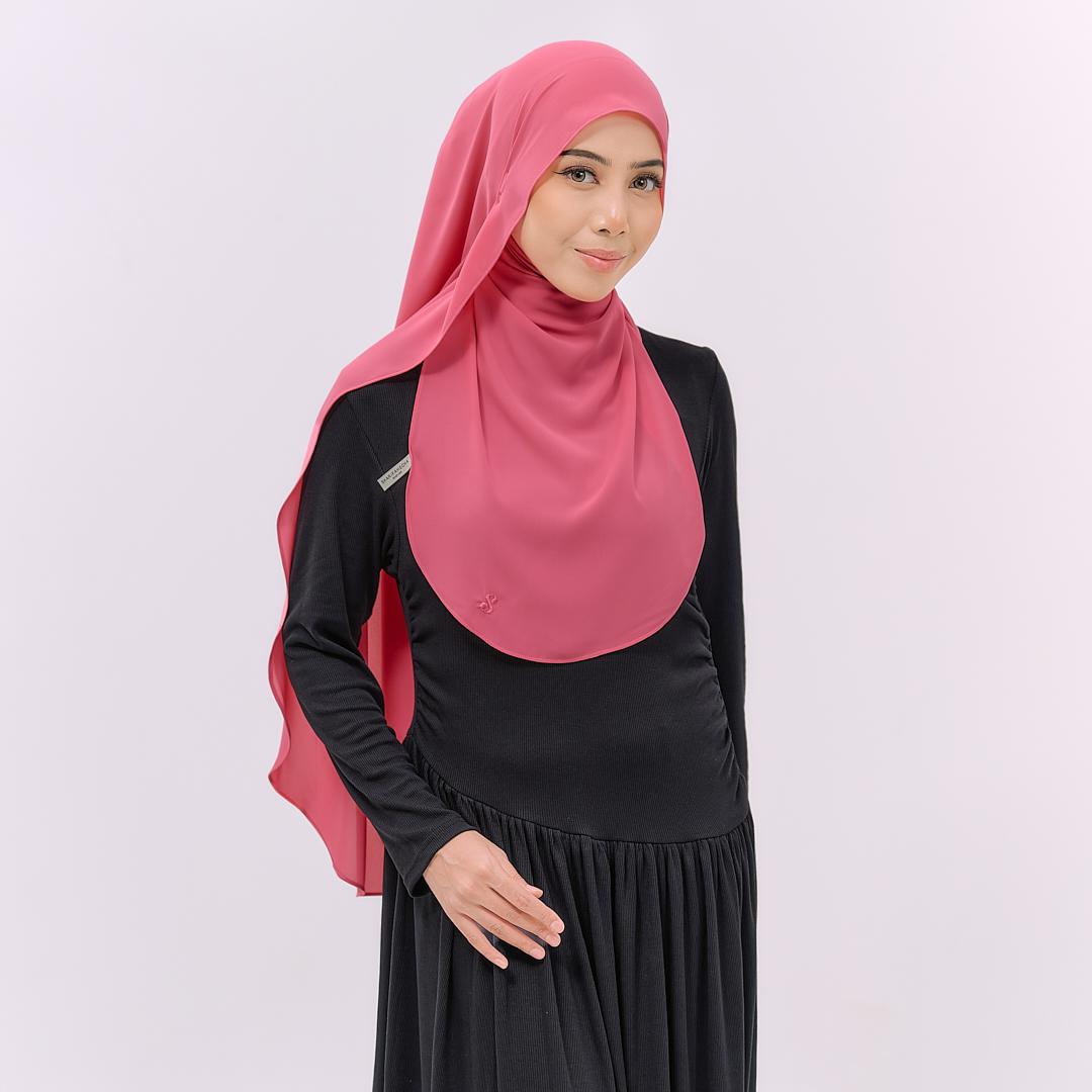 LOVA HOODIE SHAWL