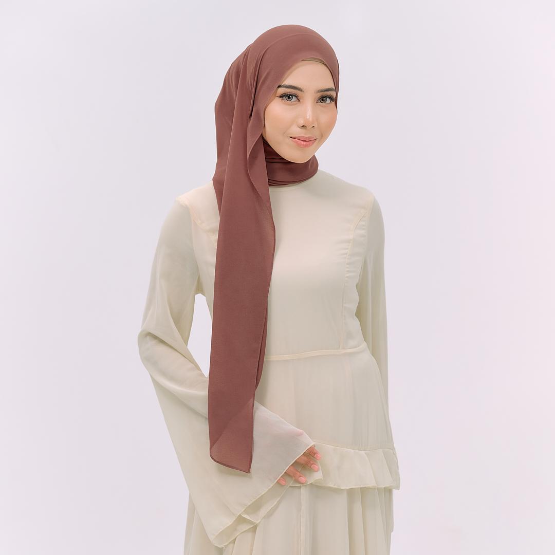 CLARA HOODIE SHAWL