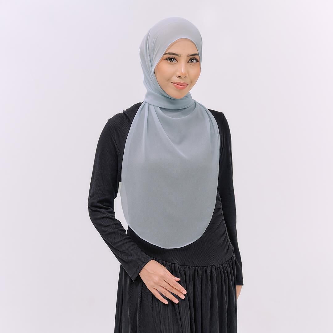 YARA HOODIE SHAWL