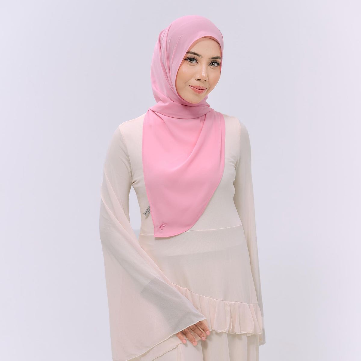 CLAIA HOODIE SHAWL