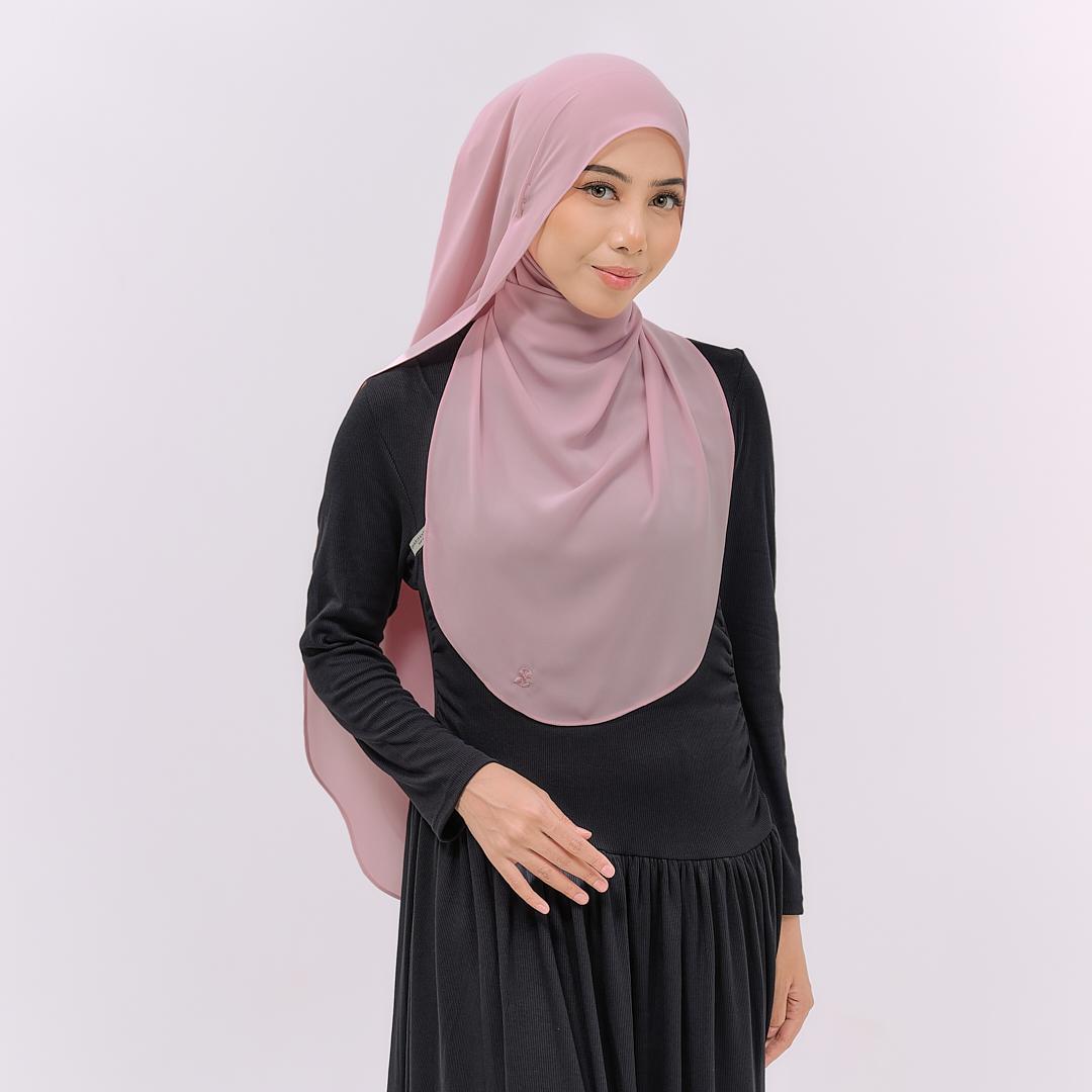 LOVA HOODIE SHAWL