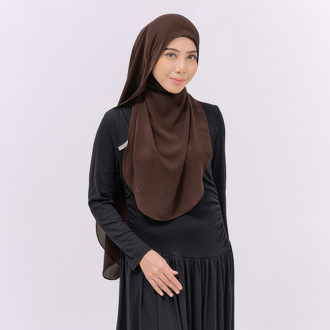 LOVA HOODIE SHAWL