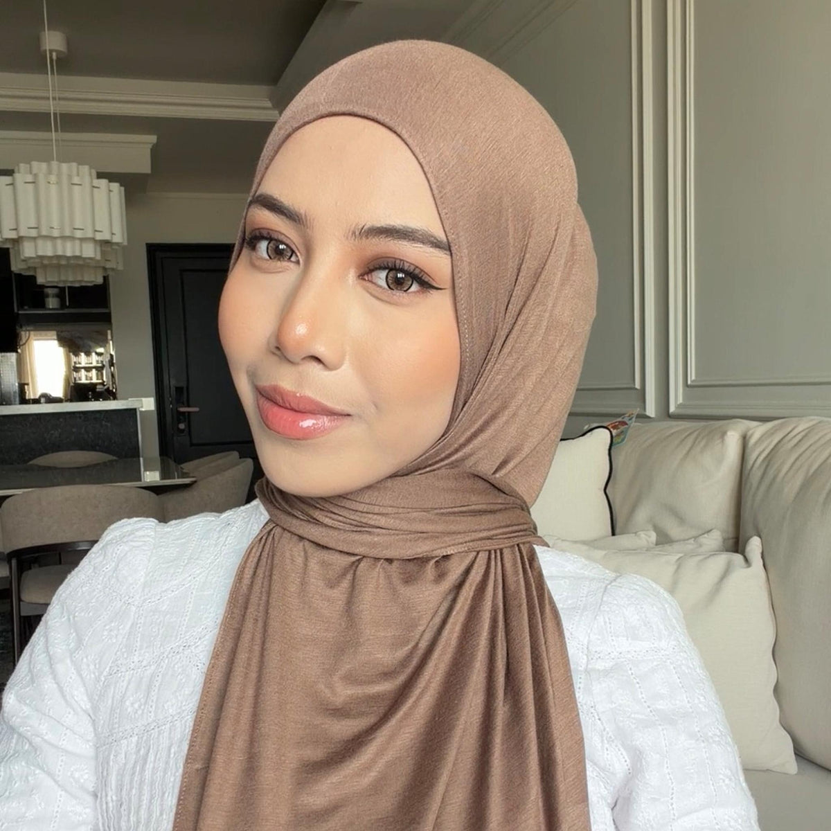 NEYA HOODIE SHAWL