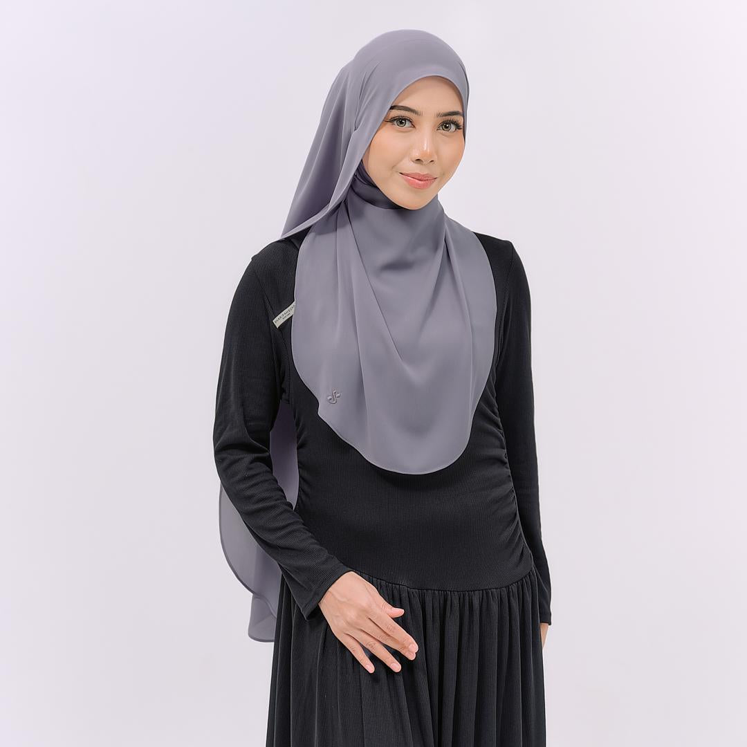 LOVA HOODIE SHAWL