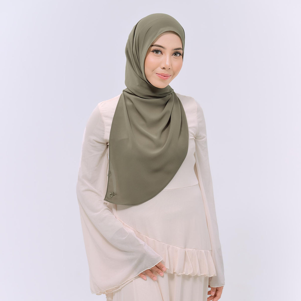 CLAIA HOODIE SHAWL