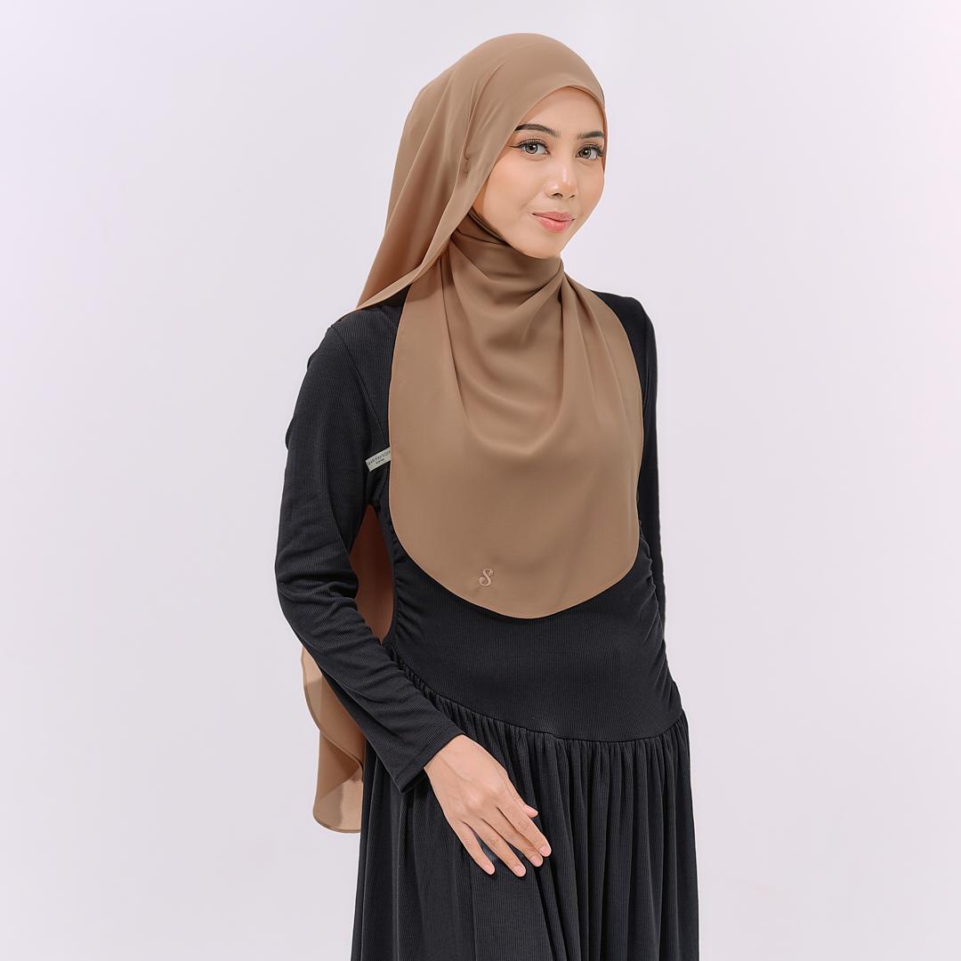 LOVA HOODIE SHAWL