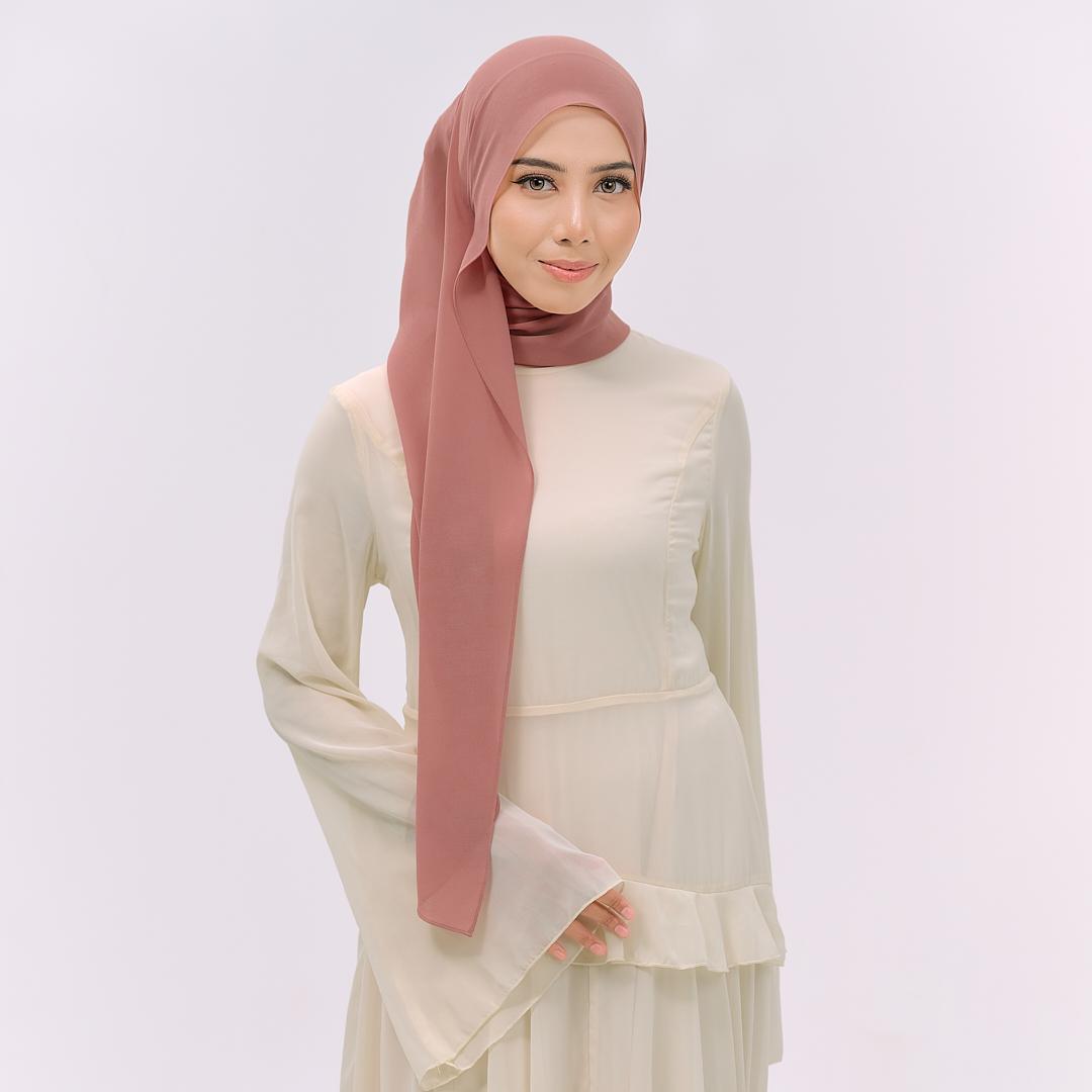CLARA HOODIE SHAWL