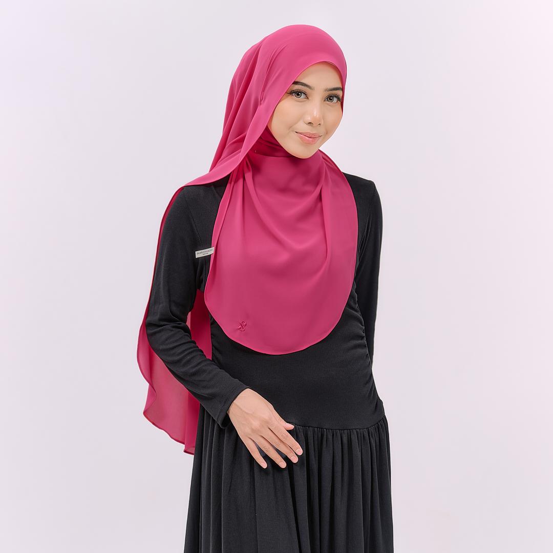 LOVA HOODIE SHAWL