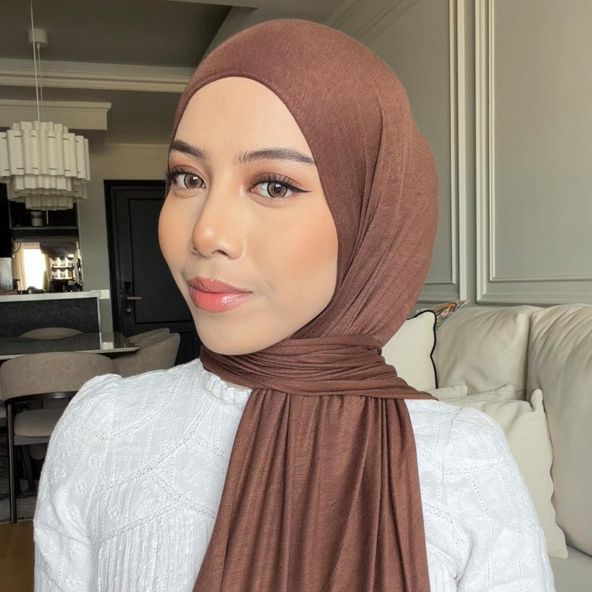 NEYA HOODIE SHAWL