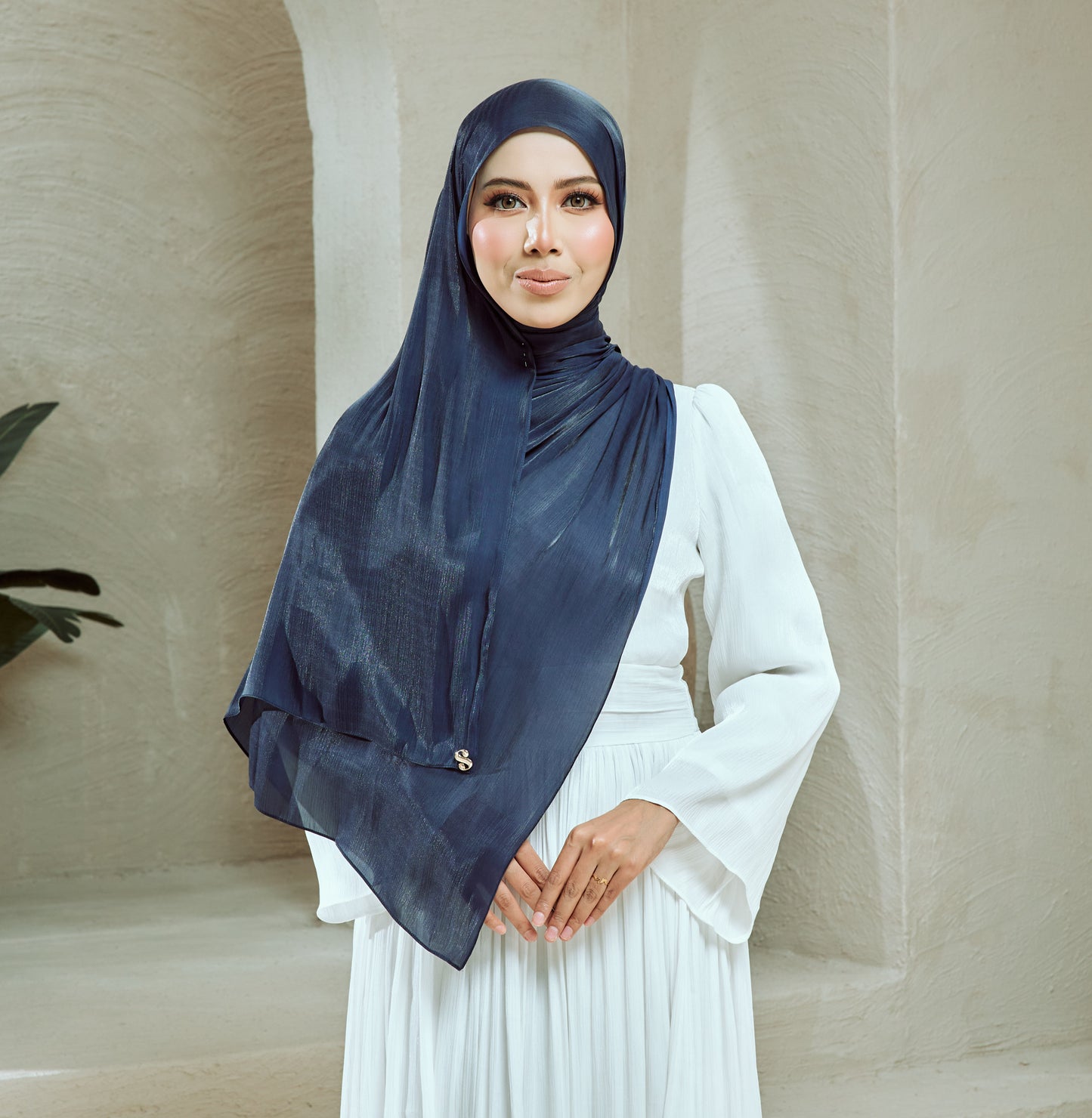 SERI IN NAVY BLUE