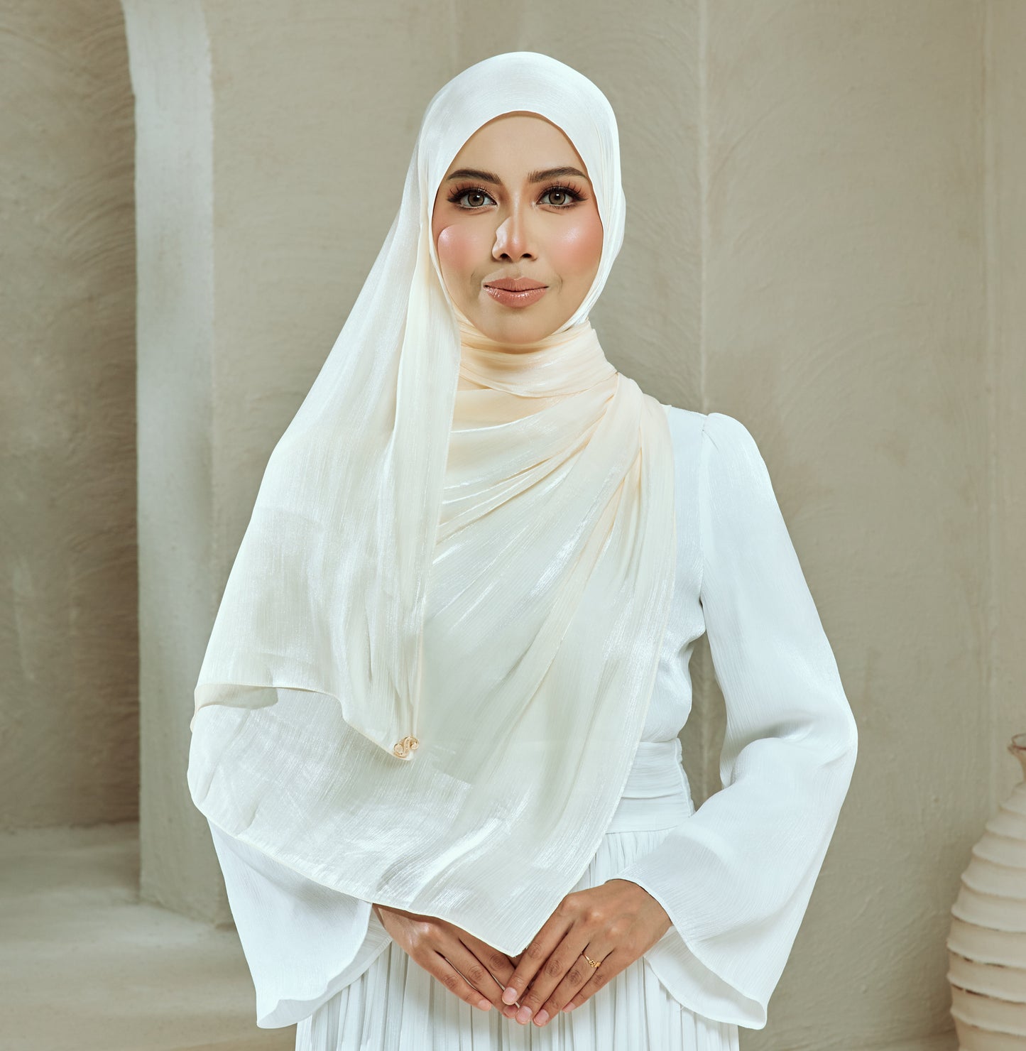 SERI IN SOFT YELLOW