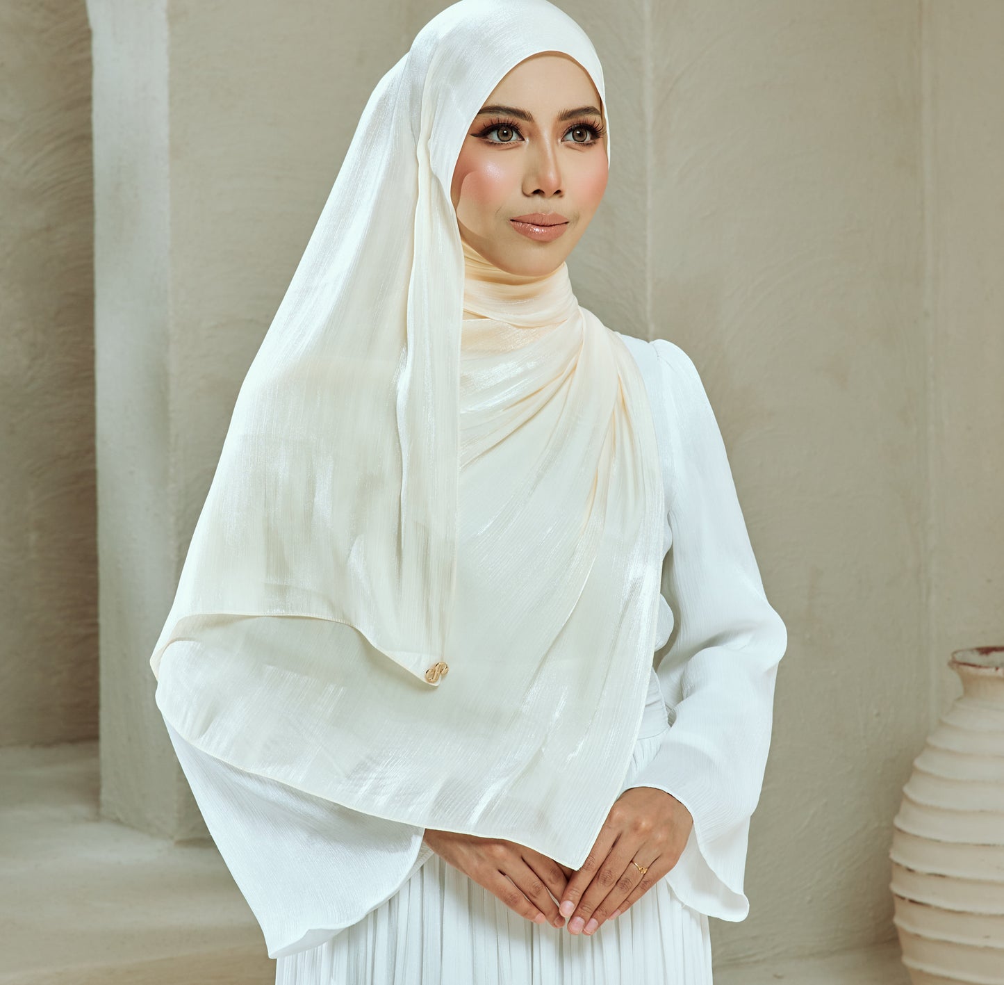 SERI IN SOFT YELLOW