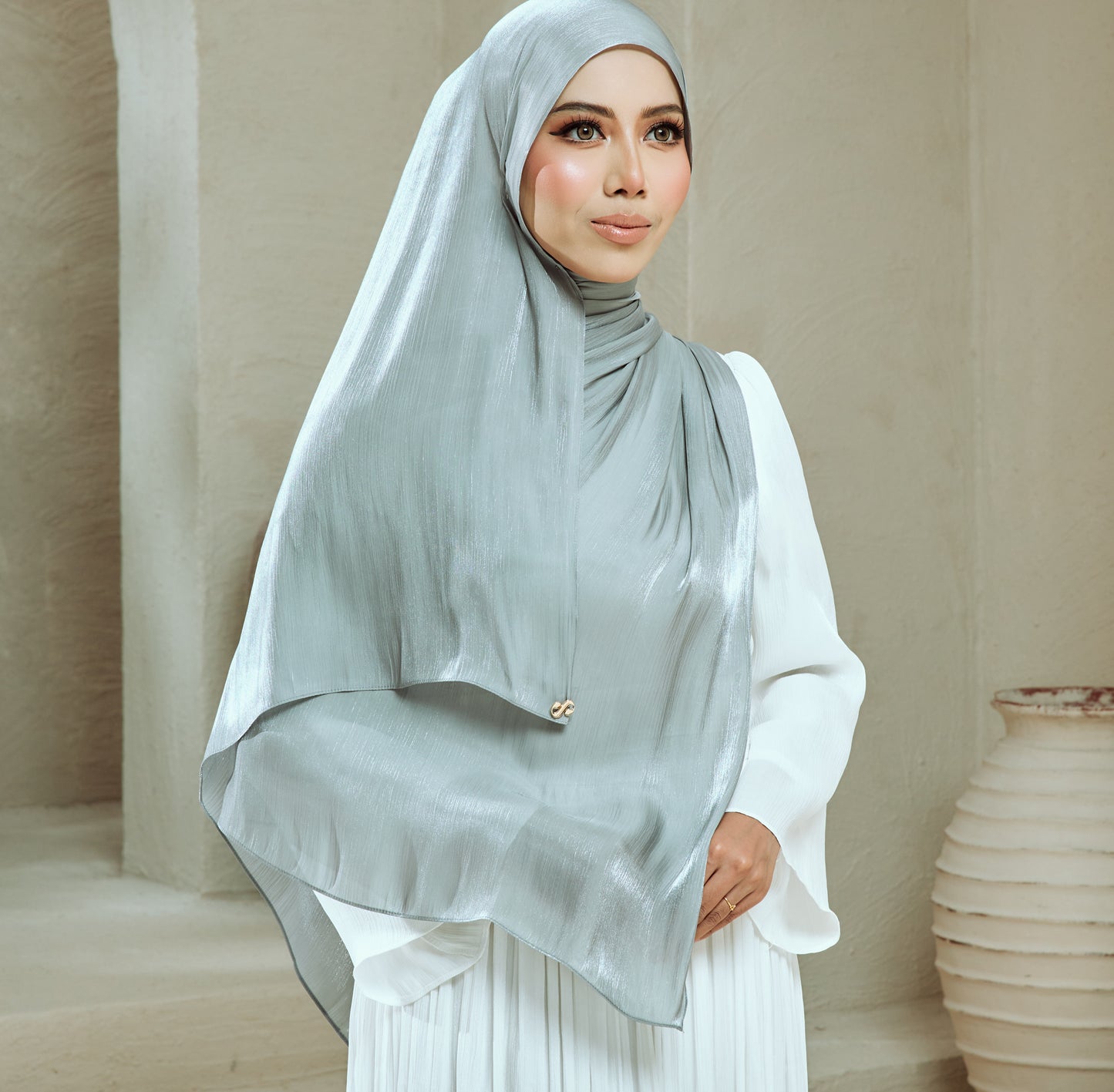 SERI IN STEEL GREY